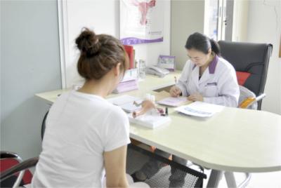 反復梅毒讓她痛不欲生 天津東麗區華都為她重拾希望